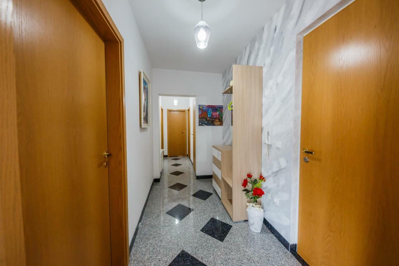 Apartman Lucija Kastela Ngoại thất bức ảnh