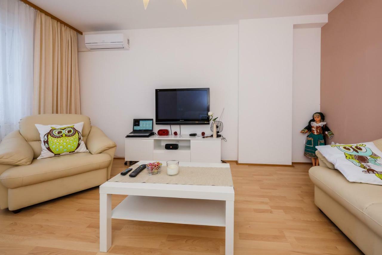 Apartman Lucija Kastela Ngoại thất bức ảnh